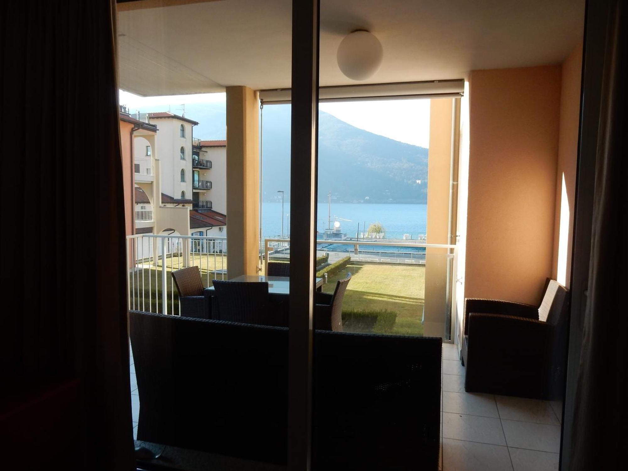 Golfo Gabella Lake Resort Maccagno Esterno foto
