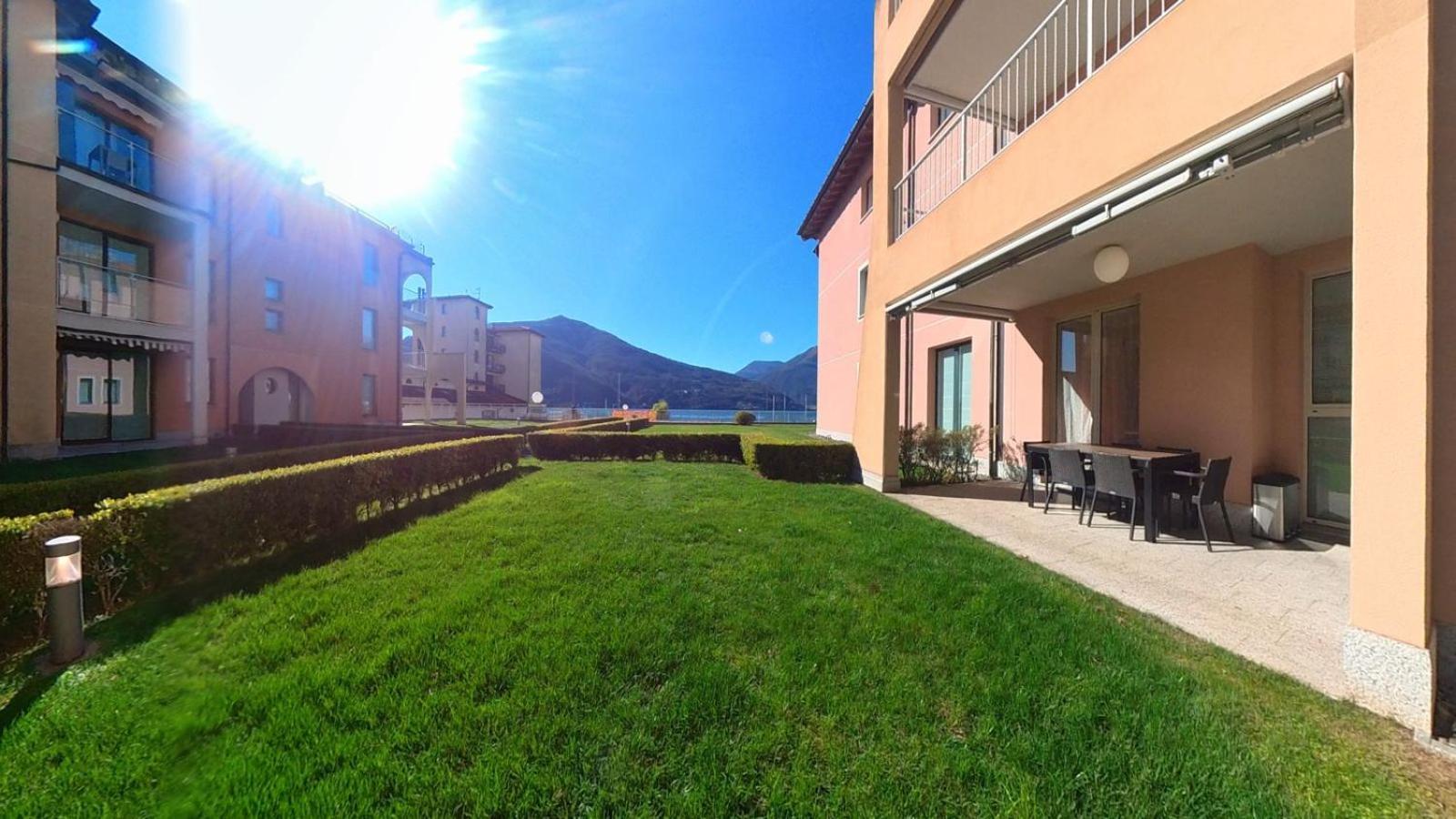 Golfo Gabella Lake Resort Maccagno Esterno foto